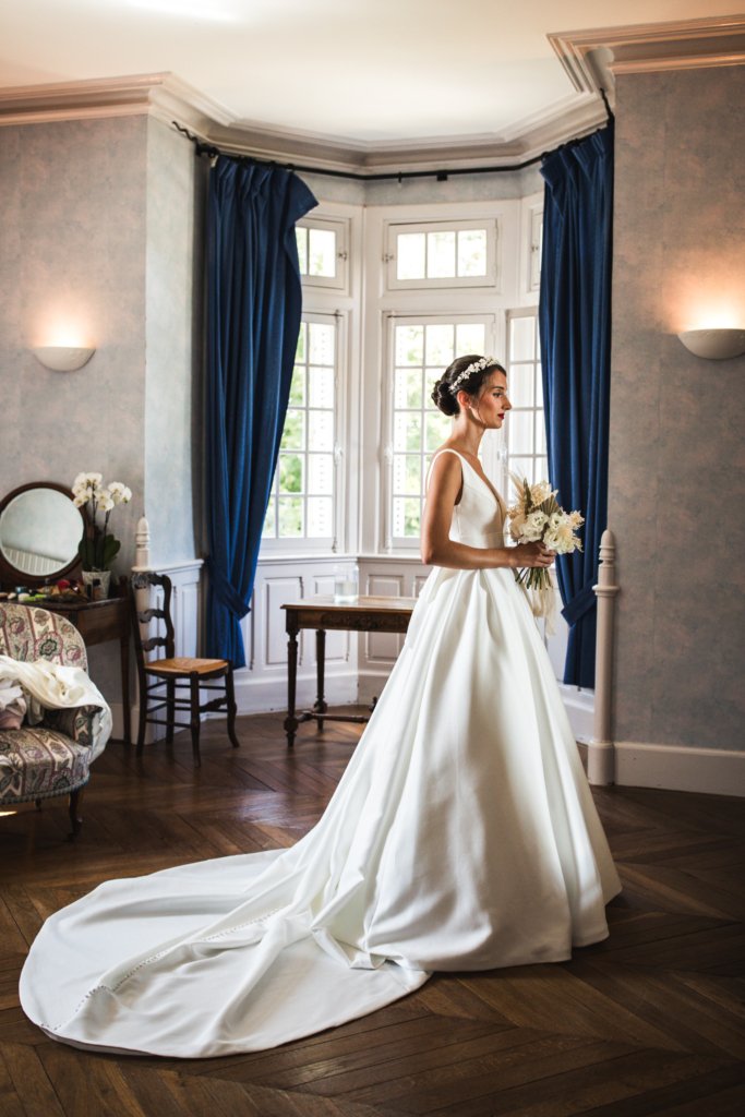 Préparation de la mariée lors d'un mariage