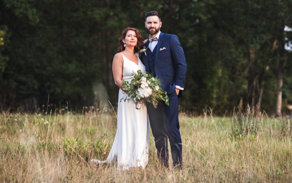 Couple lors d'un mariage au Château de Beaujeu